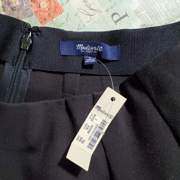 Madewell Countdown Flared Mini Skirt in Black - Picture 6 of 8